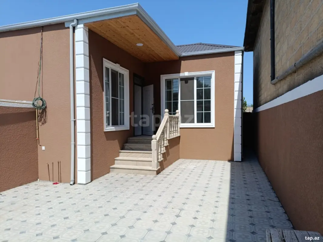 Satılır 4 otaqlı həyət evi 170 m²