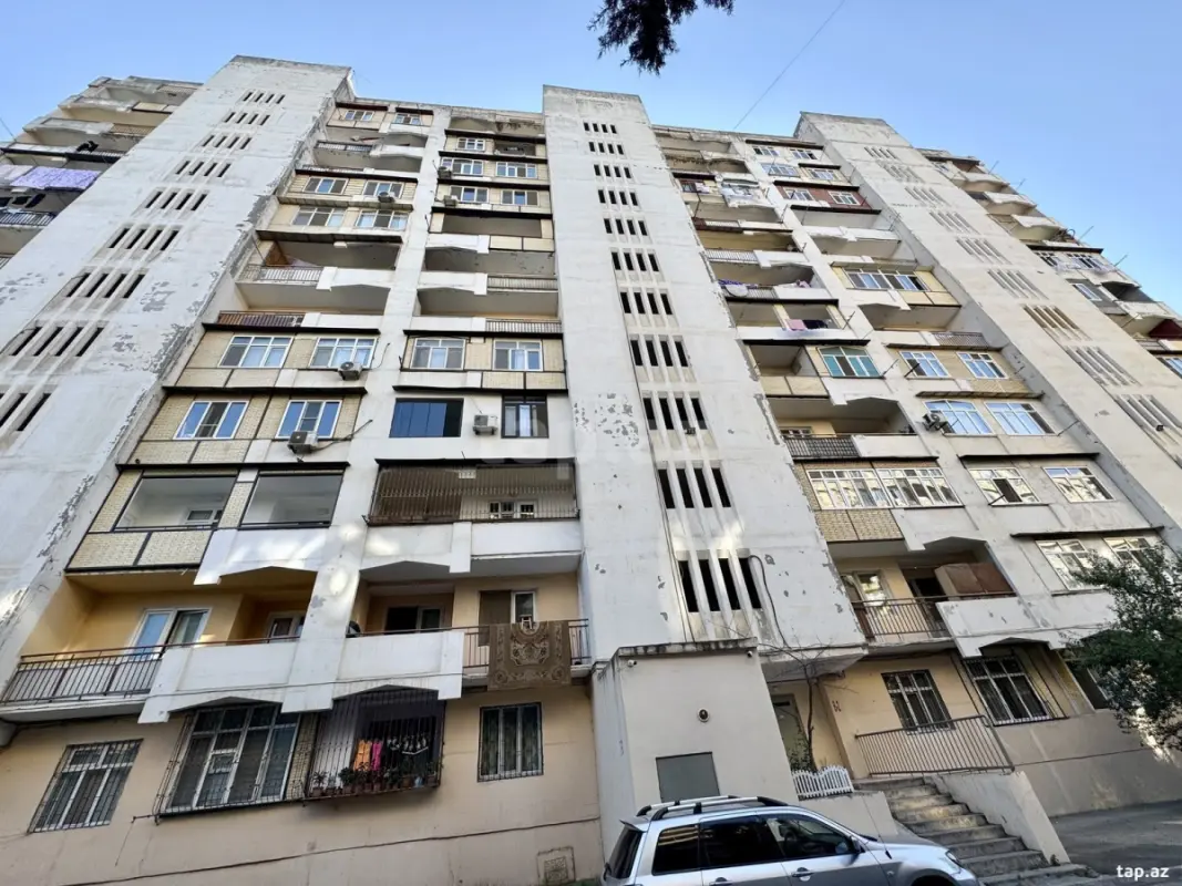 Satılır 4 otaqlı yeni tikili 115 m²