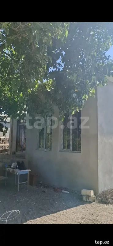 Satılır 4 otaqlı həyət evi 105 m²