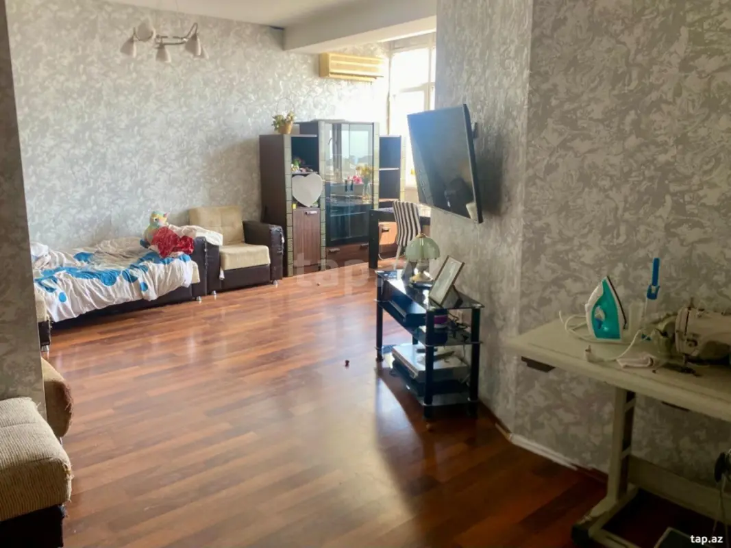 Satılır 3 otaqlı yeni tikili 78 m²