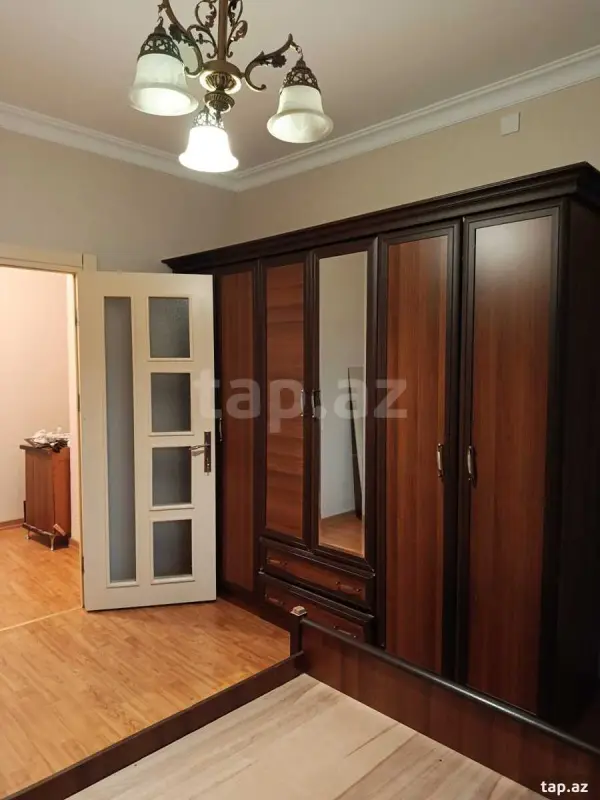 Kirayə verilir 2 otaqlı mənzil 10 m²