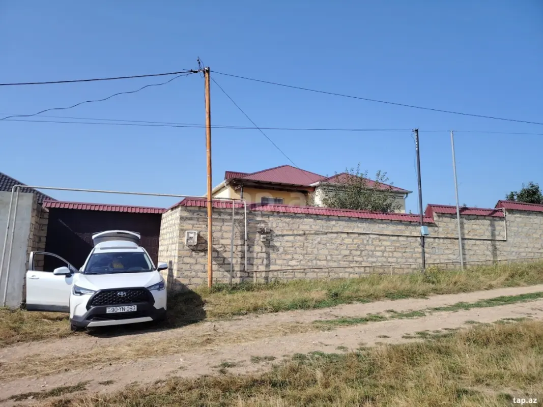 Kirayə verilir 5 otaqlı həyət evi 600 m²