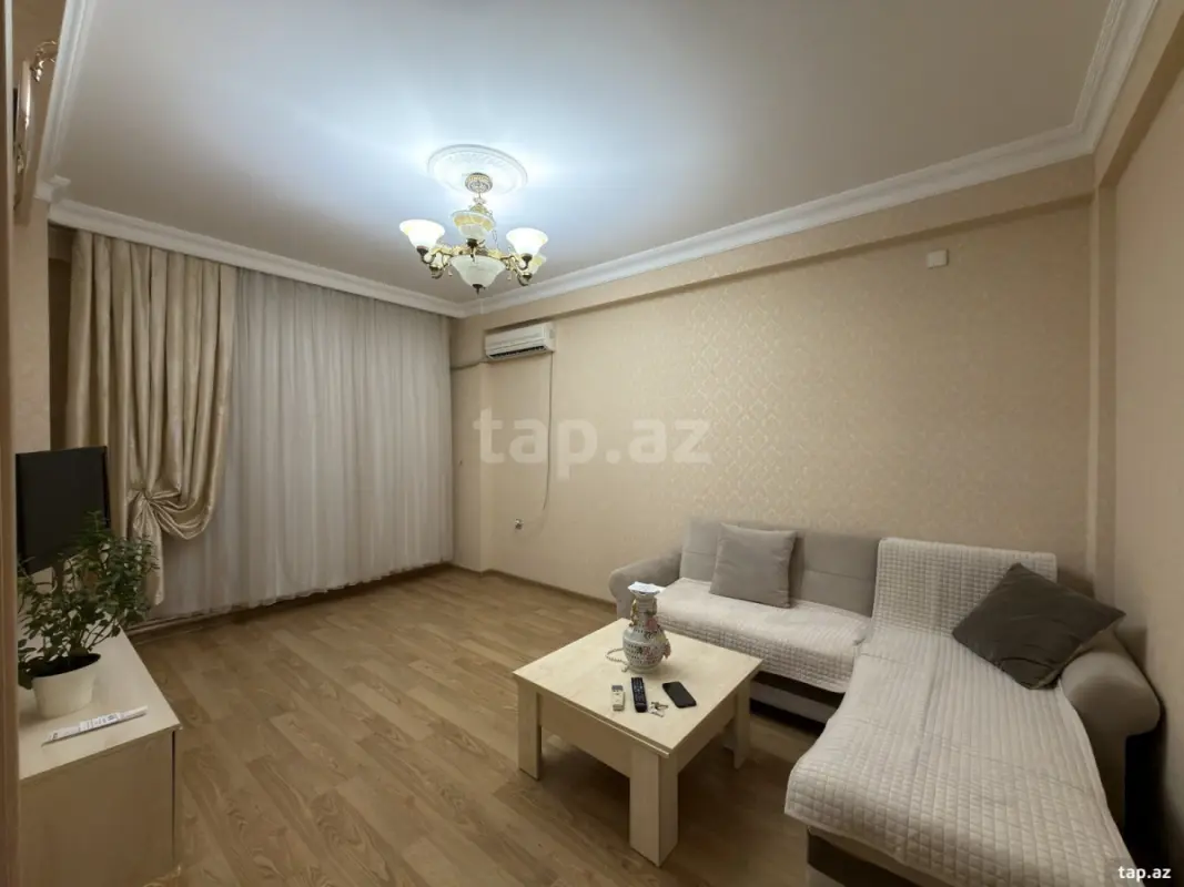 Satılır 2 otaqlı yeni tikili 60 m²