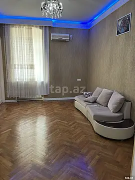 Kirayə verilir 3 otaqlı mənzil 75 m² — Bakı 3 otaq 75.00 m²