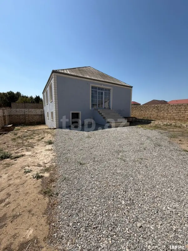 Satılır 4 otaqlı həyət evi 100 m²