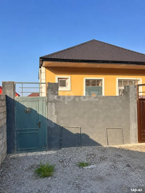 Satılır 1 otaqlı həyət evi 45 m²