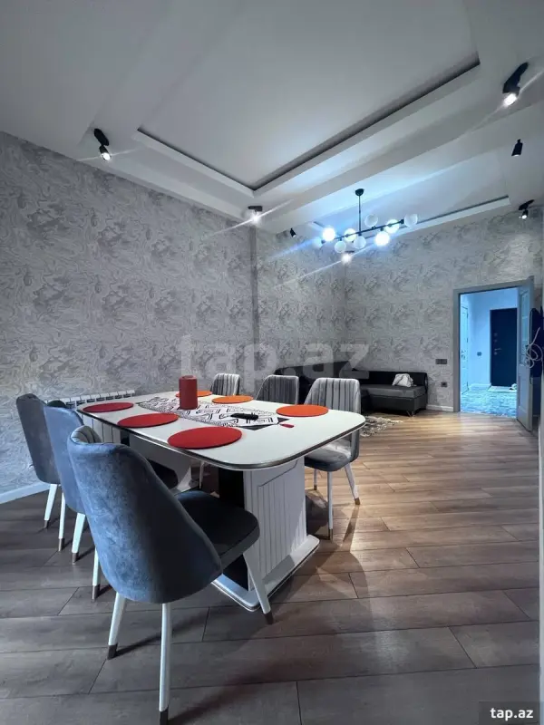 Kirayə verilir 2 otaqlı yeni tikili 65 m²