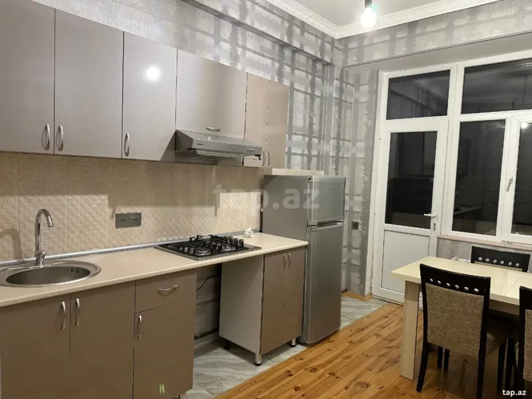 Kirayə verilir 2 otaqlı yeni tikili 48 m²
