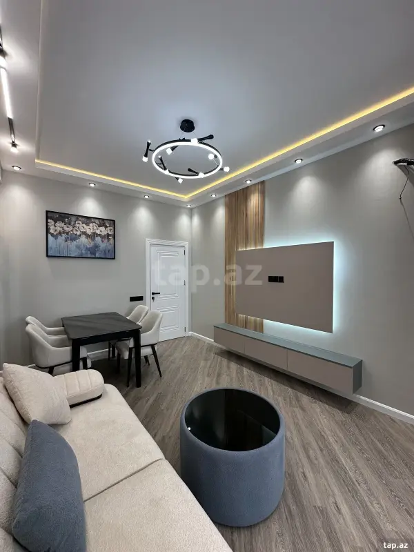 Satılır 2 otaqlı yeni tikili 55 m²