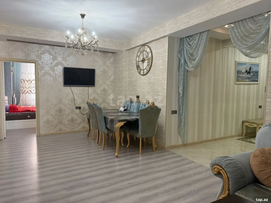 Kirayə verilir 4 otaqlı yeni tikili 140 m²