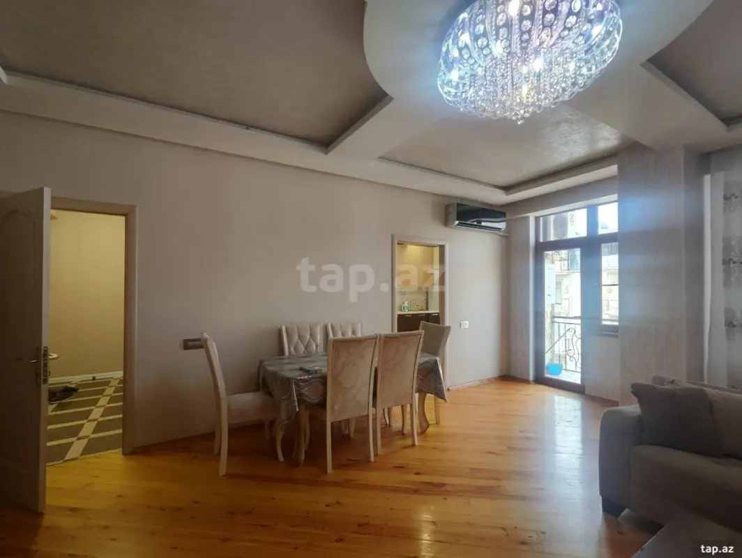 Kirayə verilir 3 otaqlı yeni tikili 95 m²