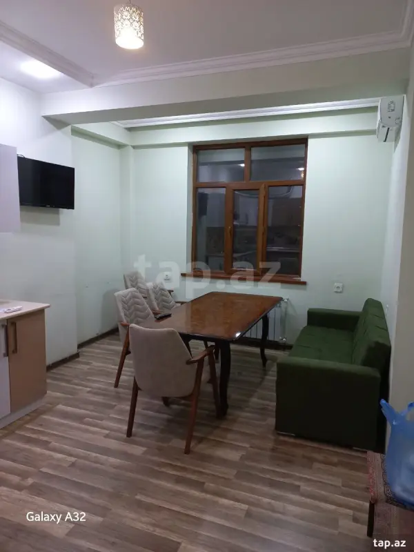 Kirayə verilir 3 otaqlı yeni tikili 85 m²