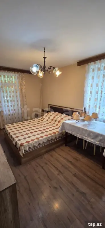 Satılır 1 otaqlı mənzil 40 m²