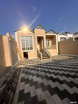 Satılır 4 otaqlı həyət evi 120 m² — Bakı 4 otaq 120.00 m²