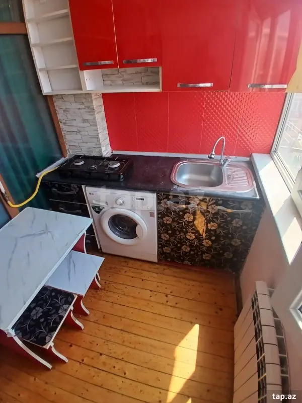 Kirayə verilir 2 otaqlı yeni tikili 45 m²