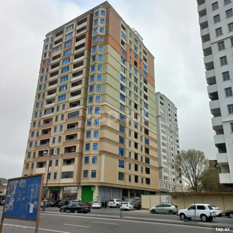 Satılır 2 otaqlı yeni tikili 105 m²