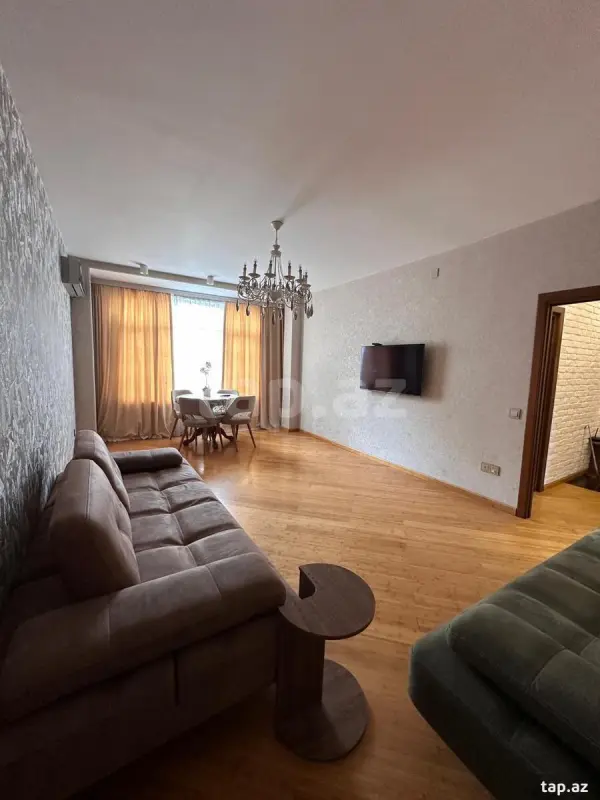 Satılır 2 otaqlı mənzil 75 m²