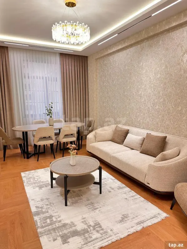 Satılır 2 otaqlı yeni tikili 68 m²