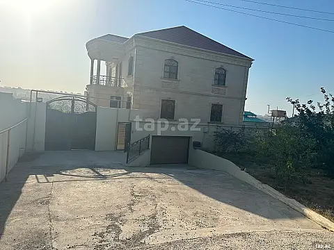 Kirayə verilir 6 otaqlı həyət evi 300 m² — Bakı, Qaraçuxur 6 otaq 300.00 m²