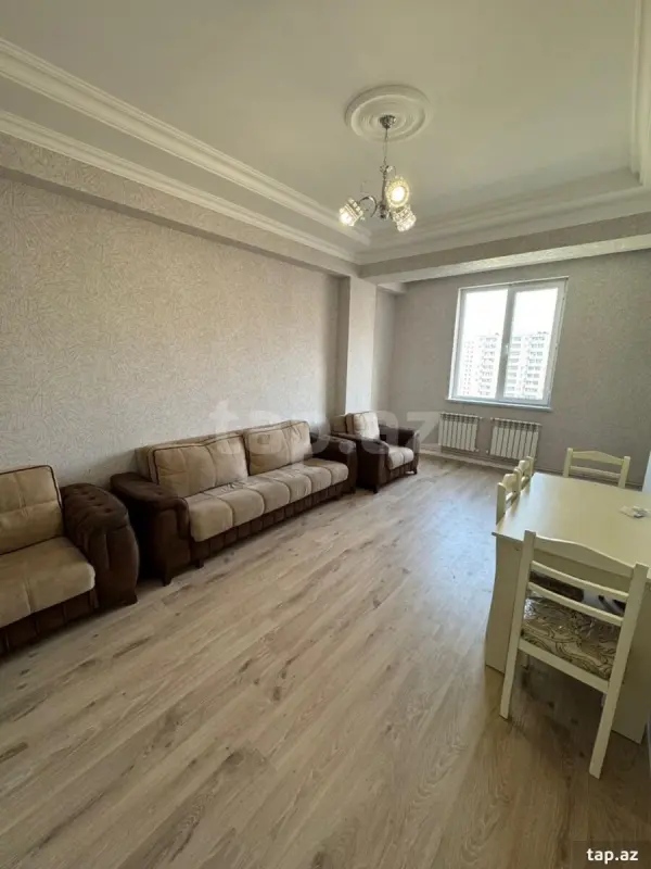 Kirayə verilir 2 otaqlı yeni tikili 65 m²