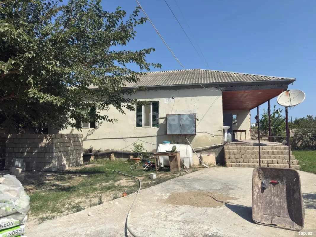 Satılır 3 otaqlı həyət evi 110 m²