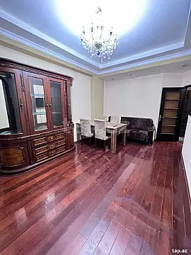 Kirayə verilir 3 otaqlı yeni tikili 75 m² — Bakı 3 otaq 75.00 m²