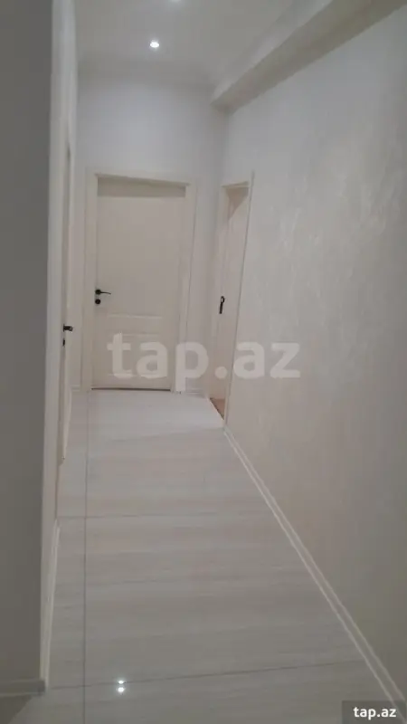 Kirayə verilir 2 otaqlı yeni tikili 70 m²