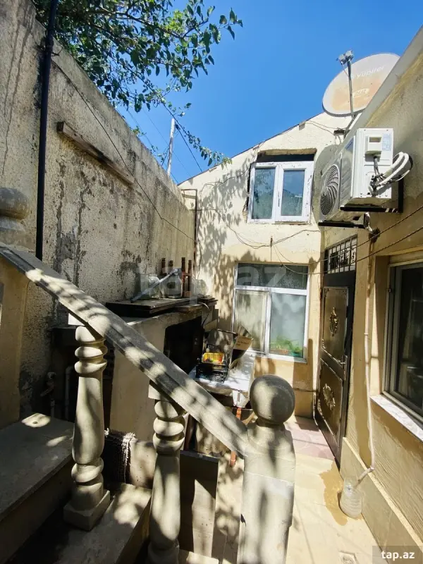 Satılır 2 otaqlı həyət evi 42 m²
