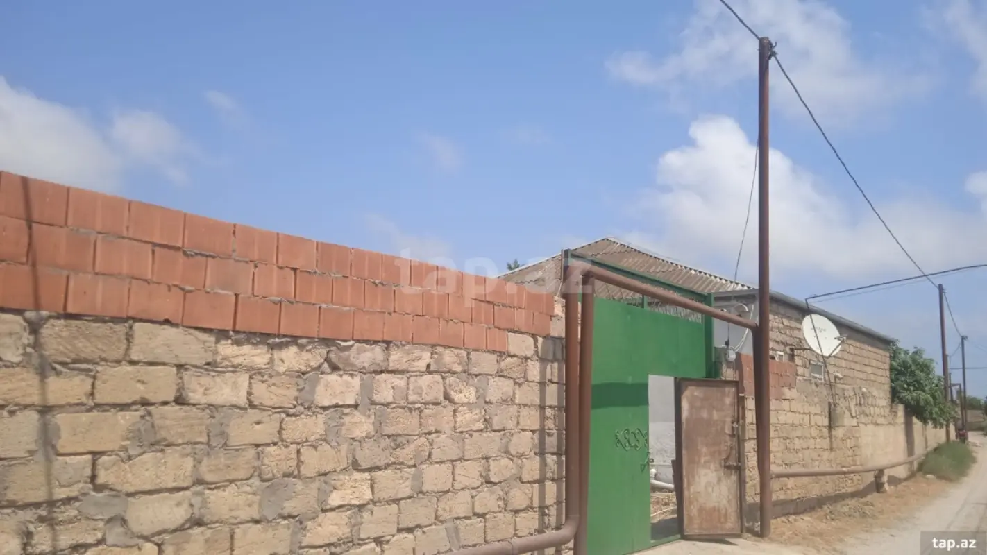 Satılır 3 otaqlı həyət evi 90 m²