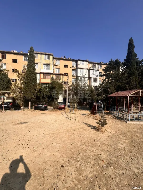 Satılır 2 otaqlı mənzil 45 m²