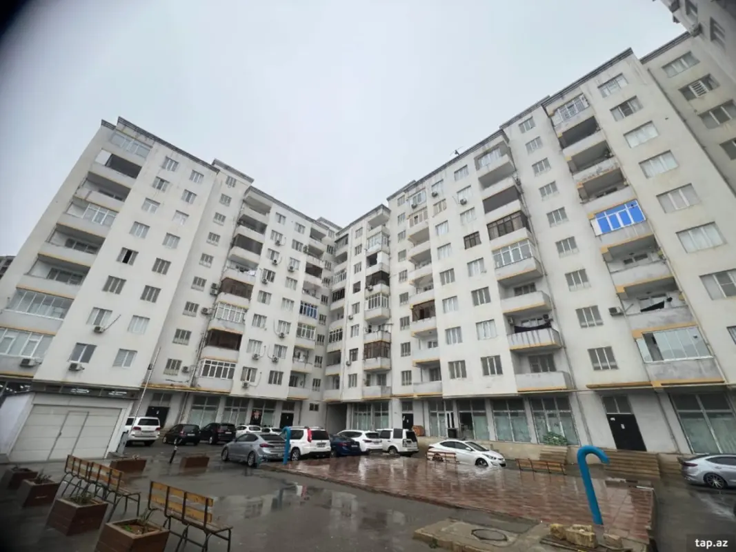 Kirayə verilir 2 otaqlı yeni tikili 70 m²
