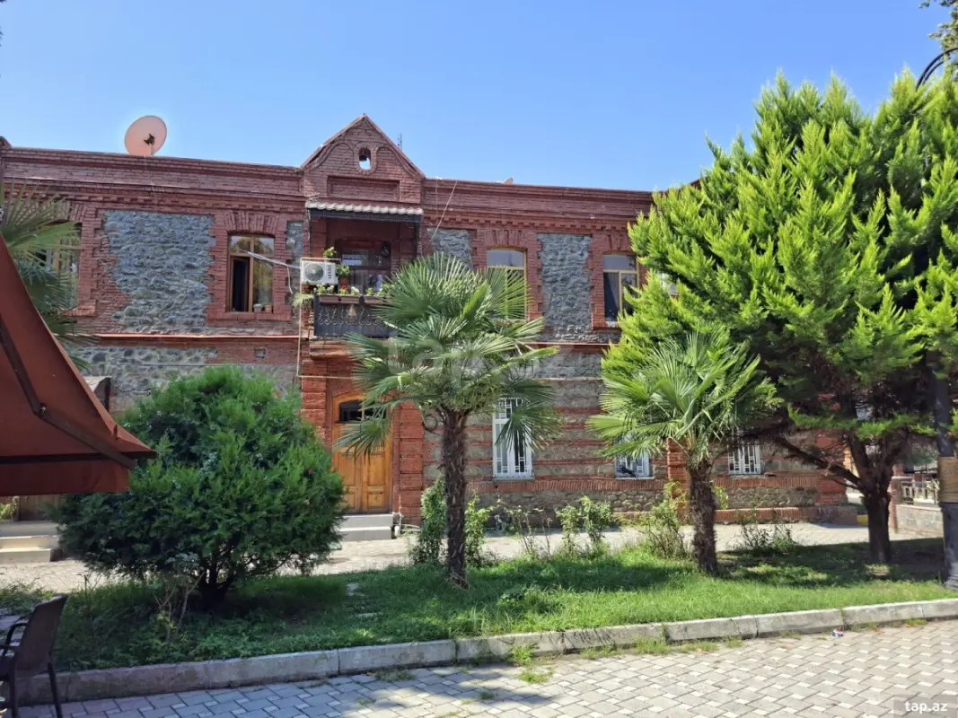 Satılır 3 otaqlı mənzil 72 m²