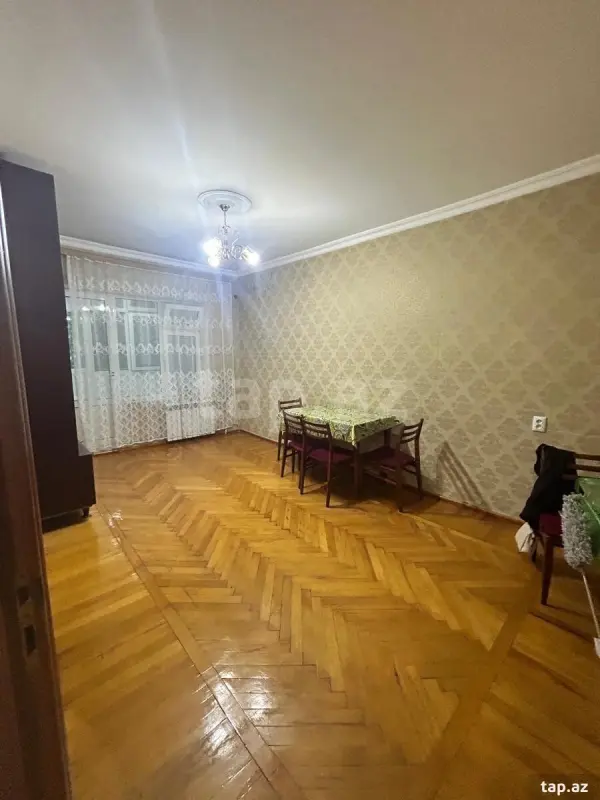 Kirayə verilir 2 otaqlı mənzil 70 m²