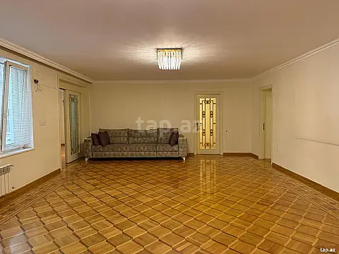 Kirayə verilir 3 otaqlı mənzil 170 m² — Bakı 3 otaq 170.00 m²