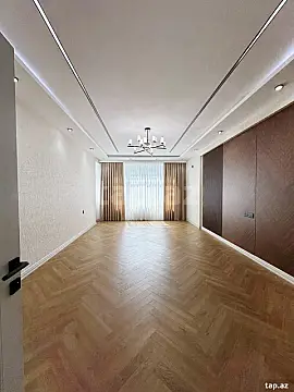 Satılır 3 otaqlı yeni tikili 140 m² — Bakı 3 otaq 140.00 m²