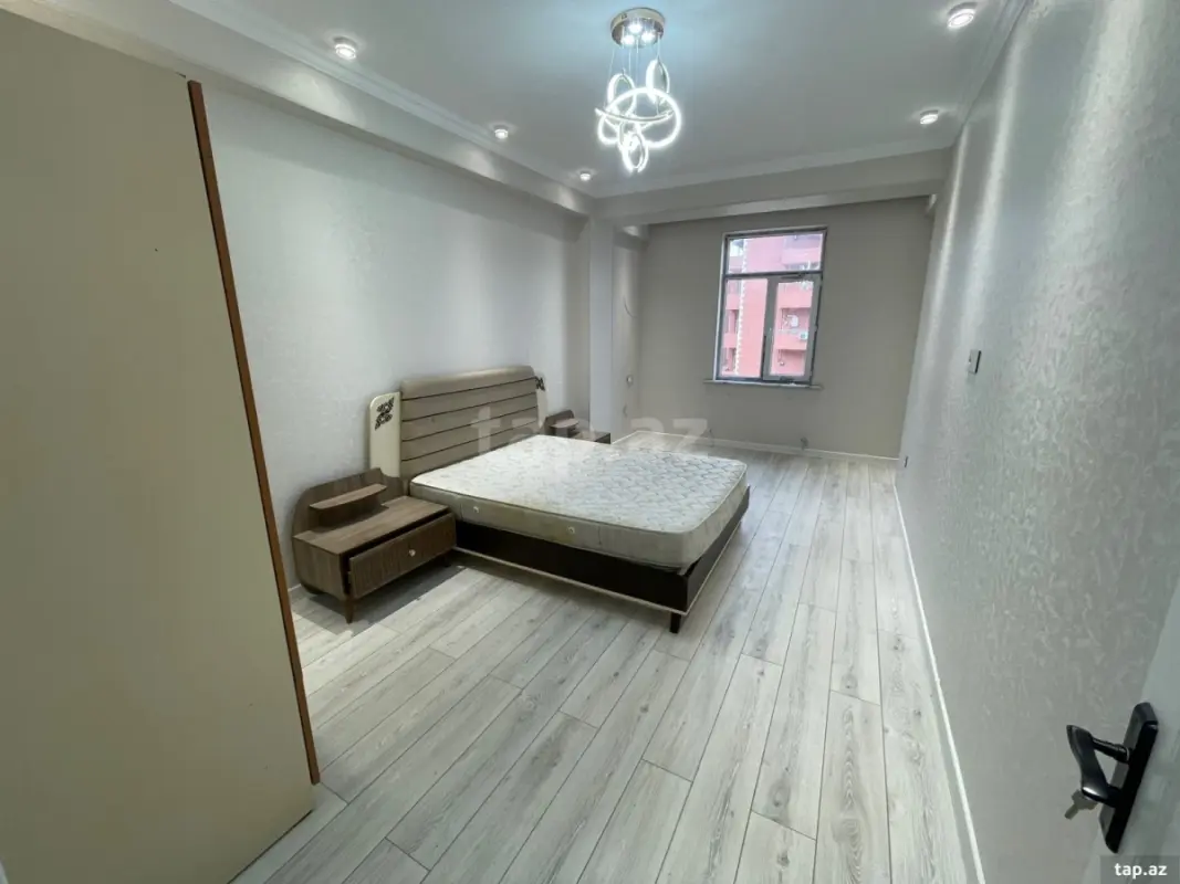 Kirayə verilir 2 otaqlı yeni tikili 65 m²