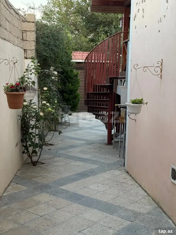 Satılır 3 otaqlı həyət evi 105 m²