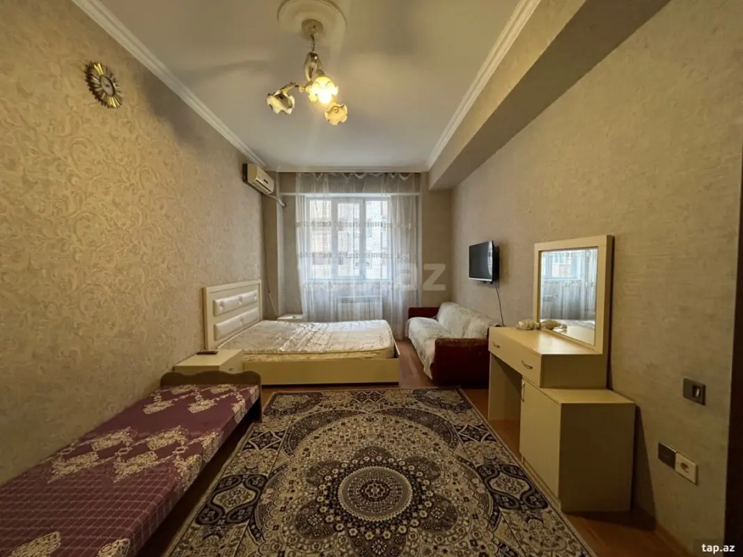 Kirayə verilir 1 otaqlı yeni tikili 44 m²