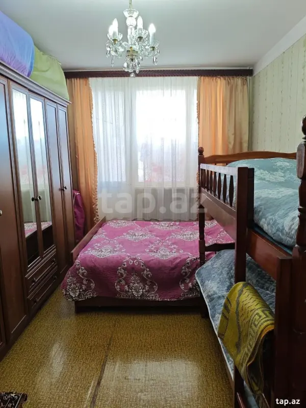 Satılır 2 otaqlı mənzil 67 m²