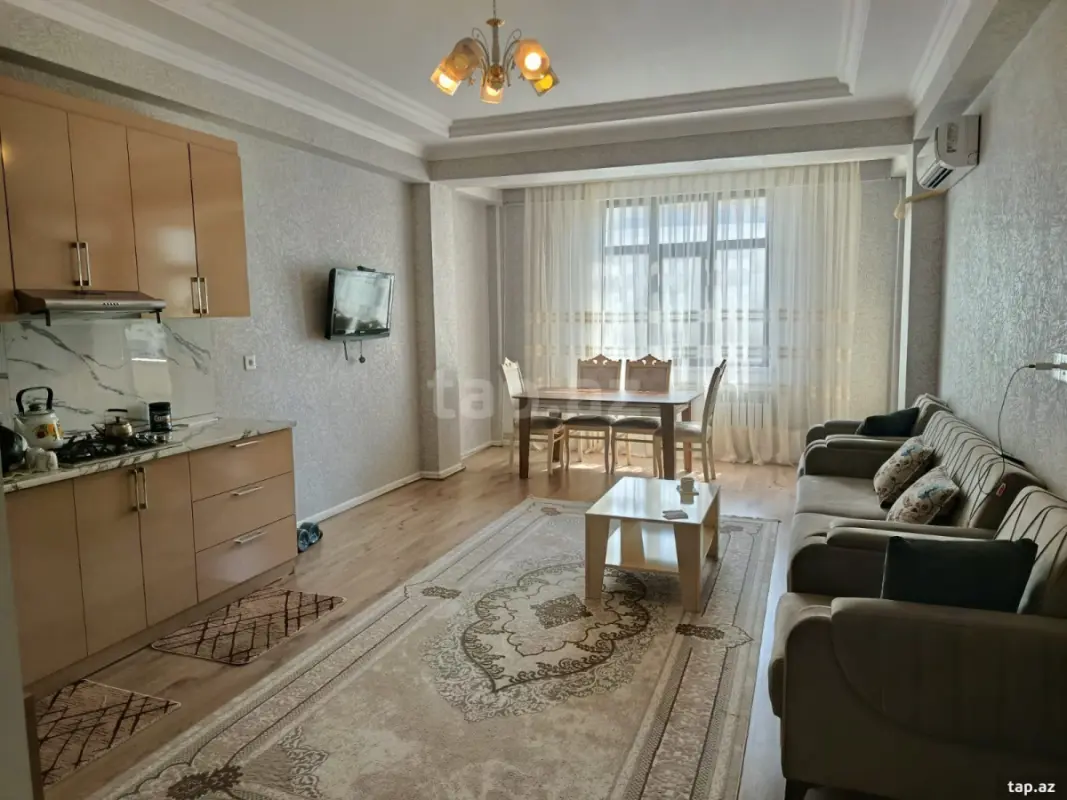 Kirayə verilir 2 otaqlı yeni tikili 72 m²