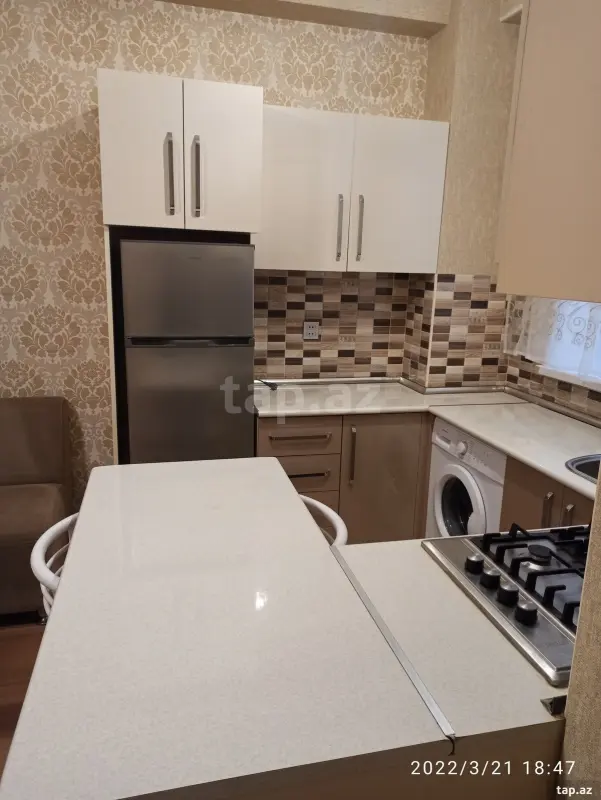 Kirayə verilir 1 otaqlı yeni tikili 30 m²