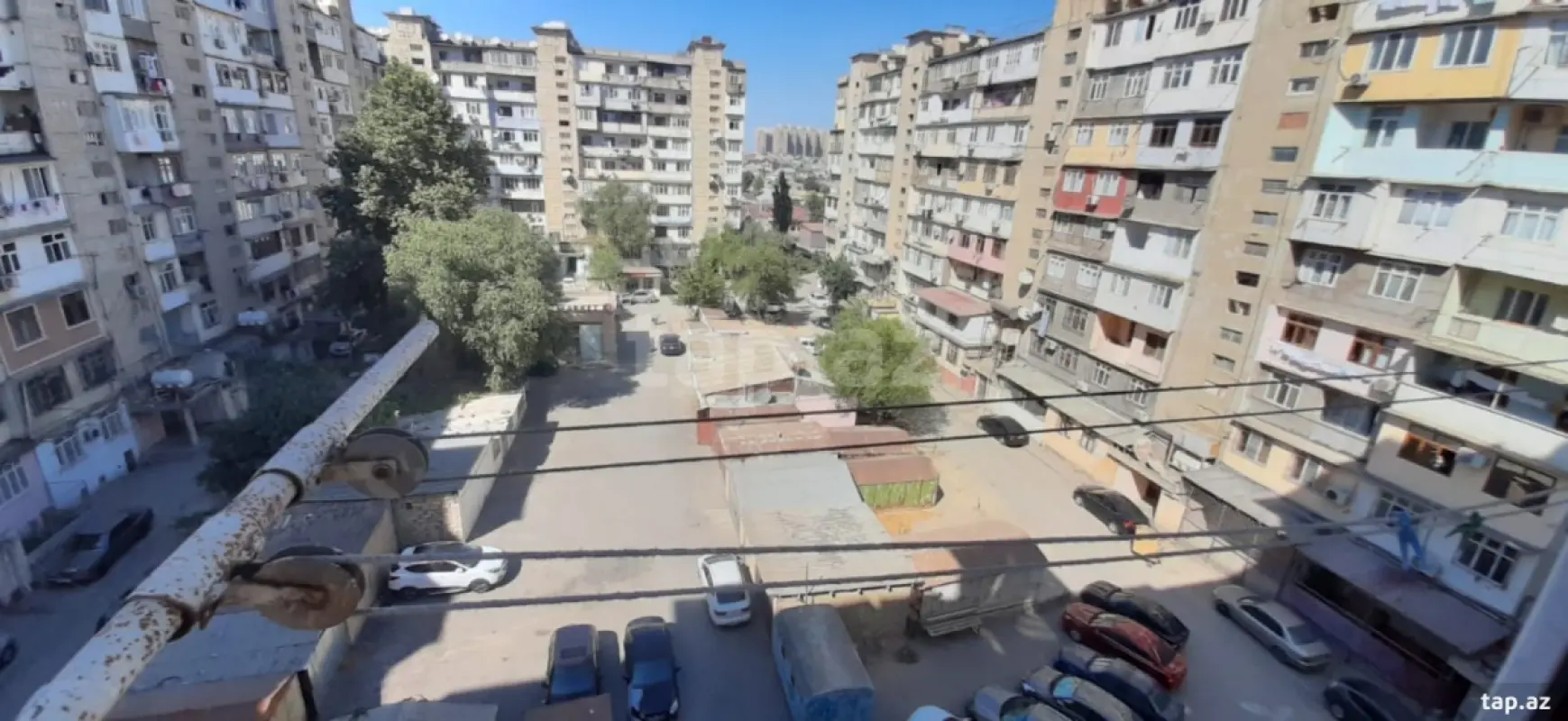 Kirayə verilir 4 otaqlı mənzil 95 m²
