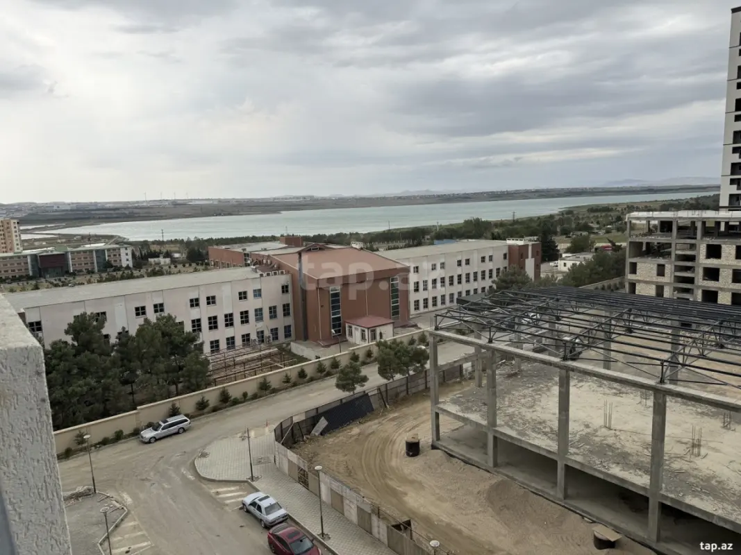 Kirayə verilir 3 otaqlı yeni tikili 82 m²