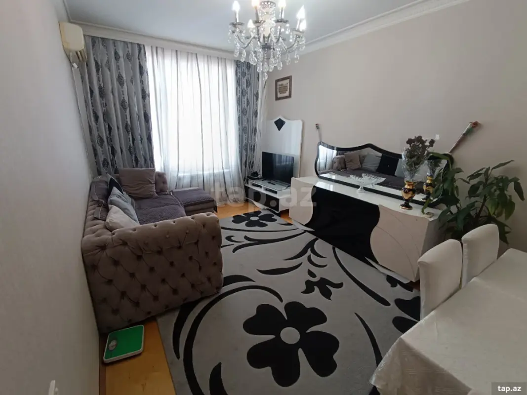 Satılır 3 otaqlı yeni tikili 82 m²