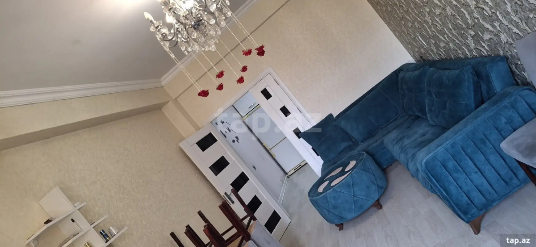 Kirayə verilir 2 otaqlı mənzil 68 m²