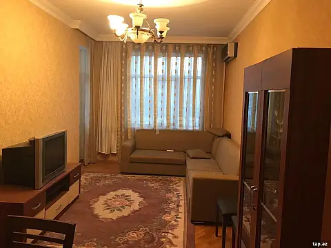 Kirayə verilir 2 otaqlı yeni tikili 70 m² — Bakı 2 otaq 70.00 m²
