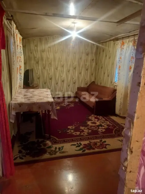 Satılır 2 otaqlı mənzil 31.5 m²
