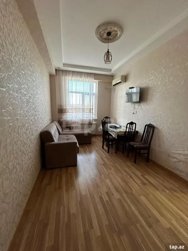 Kirayə verilir 2 otaqlı yeni tikili 80 m²