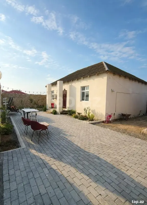 Satılır 3 otaqlı həyət evi 110 m²