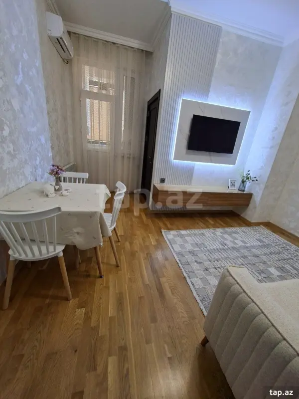 Kirayə verilir 1 otaqlı yeni tikili 33 m²